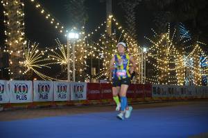 BIB: 100
                            <button type="button" onclick="openModal(21546913)" class="btn btn-primary btn-sm float-right btn-popup" data-toggle="modal" data-target=".modal-high-quality">
                        <i class="fas fa-shopping-cart"></i> Add to Cart
                    </button>
                                            <button type="button" onclick="isThisMe(21546913, true)" class="btn btn-success btn-sm float-right btn-popup btn-isme hidden" data-toggle="tooltip" data-placement="bottom" title="นี่คือรูปของคุณใช่ไหม คลิกที่นี่เพื่อเอาเข้าอัลบั้ม">
                        <i class="fas fa-plus"></i> Add to album
                    </button>
                    <button type="button" onclick="isThisMe(21546913, false)" class="btn btn-warning btn-sm float-right btn-popup btn-isnotme hidden">
                        <i class="fas fa-ban"></i> Remove from album
                    </button>